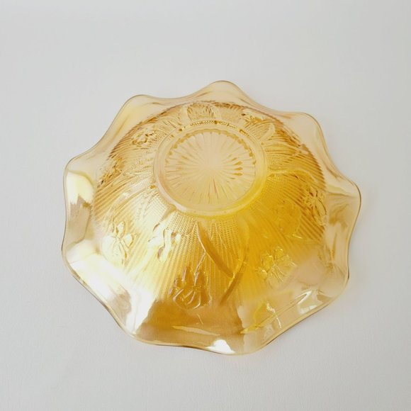 Vintage Gold Jeannette Depression Glass Iris and Herringbone Ruffled Fruit Bowl - Picture 6 of 10